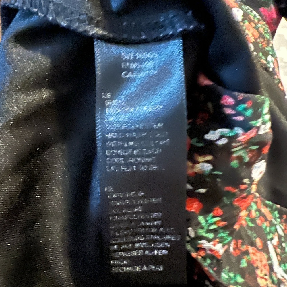 ⭐️Forever 21 Floral Ruffle Mini Skirt - Picture 5 of 5